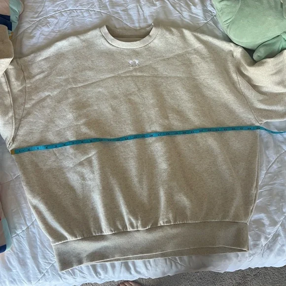 Under Armour Rival Fleece Oversized Sweatshirt - Picture 7 of 8